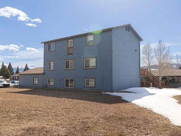 255 Christiansen Ave