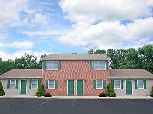 75A Walker Dr #75A, New Oxford, PA 17350