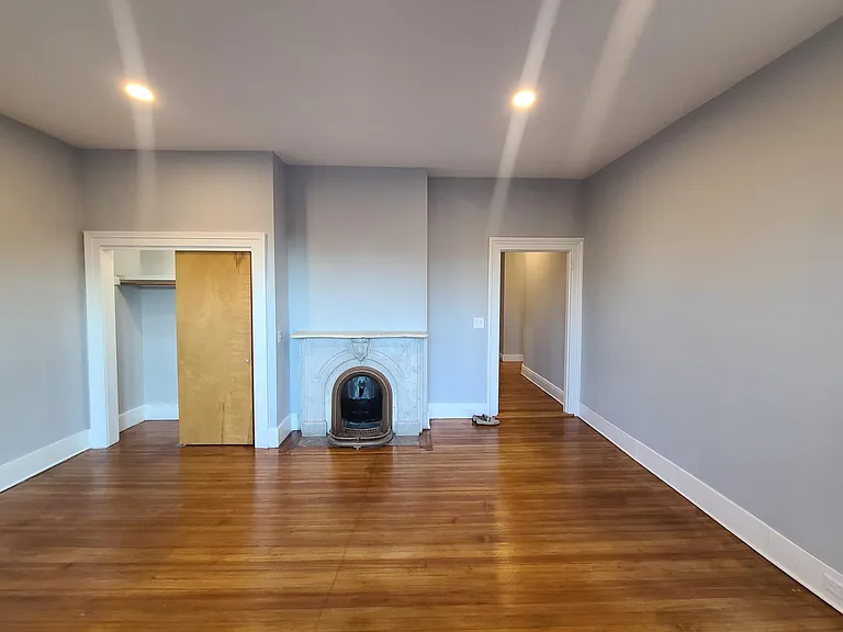 28 Bradford St #A — Photo 7