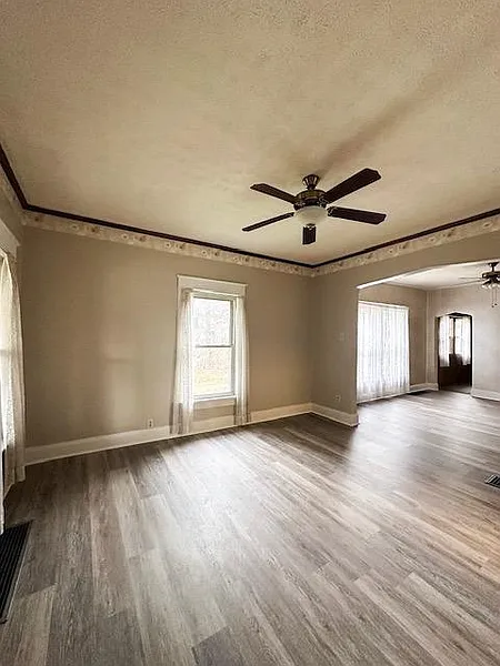 Thumbnail 16
