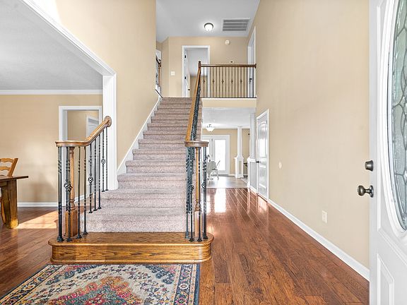 4th image of 1345 Chinook Cir