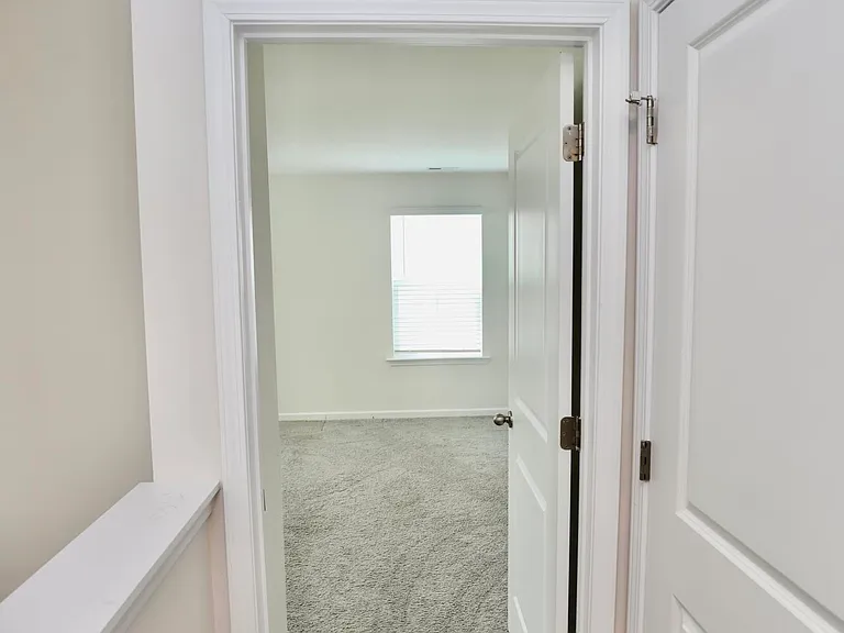 352 Sandbach Rd — Photo 42