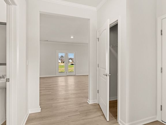 7th image of this home