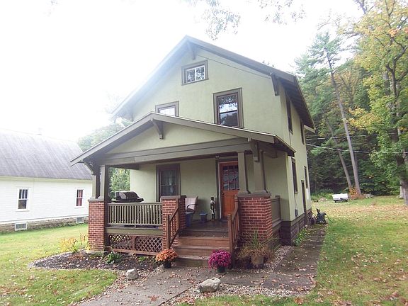 2nd image of 1181 Park Ave