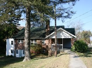 1910 Brevard Rd, Hendersonville, NC 28791