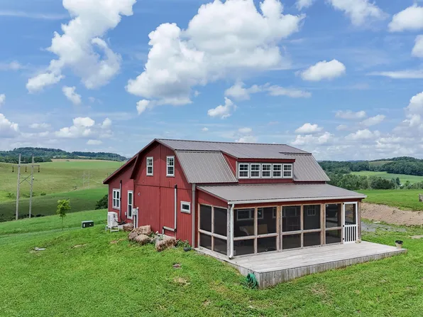 884 Breedlove Rd, Eglon, WV 26716