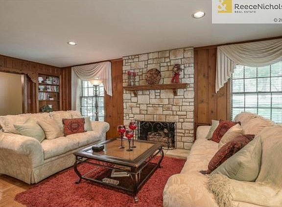 5th image of 6501 Hodges Dr