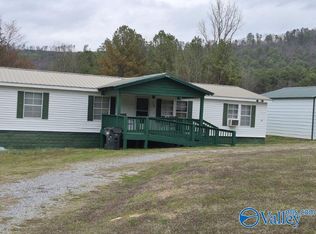 739 Rifle Range Rd, Glencoe, AL 35905