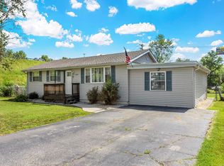 1937 Patricia St, Granite City, IL 62040