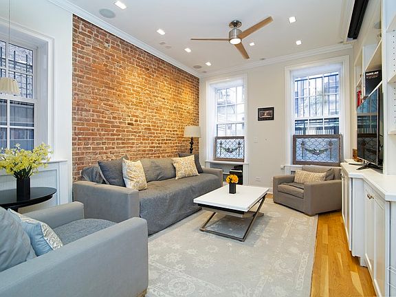 3rd image of 162 E 91st St APT 2C