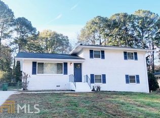2497 Whites Mill Ln, Decatur, GA 30032