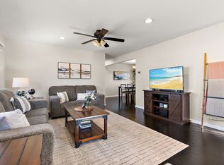 6300 Kyle Ave N, Brooklyn Center, MN 55429