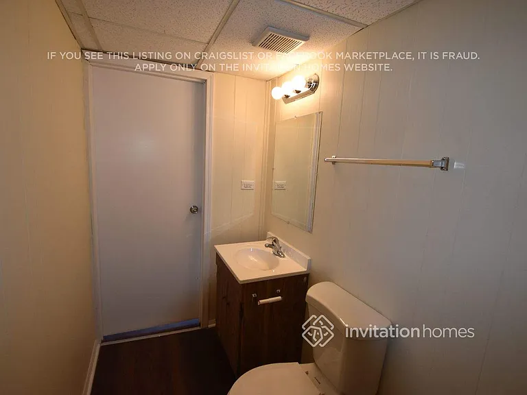 1307 Foxcroft Dr — Photo 10