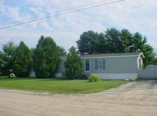 8 Leonov Ln, Richmond, ME 04357