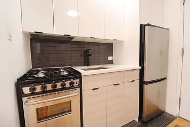 Rented by Uptown Flats LLC