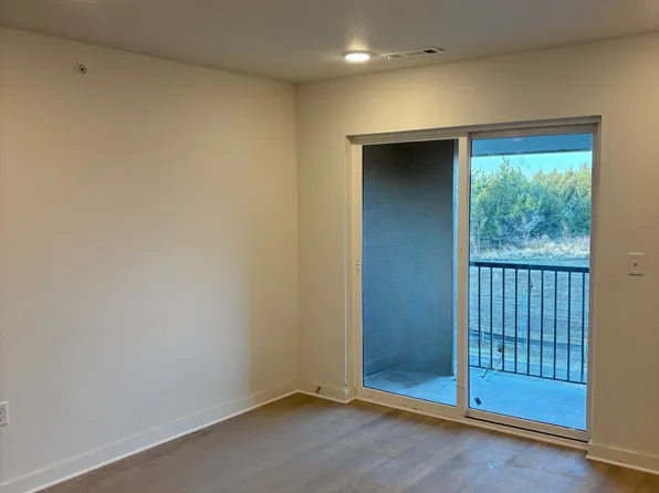 Canyon Creek Apartments