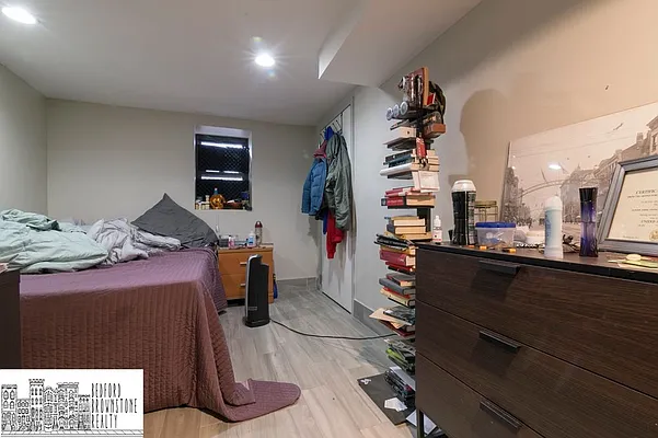 Rented by Bedford Brownstone Realty | media 17