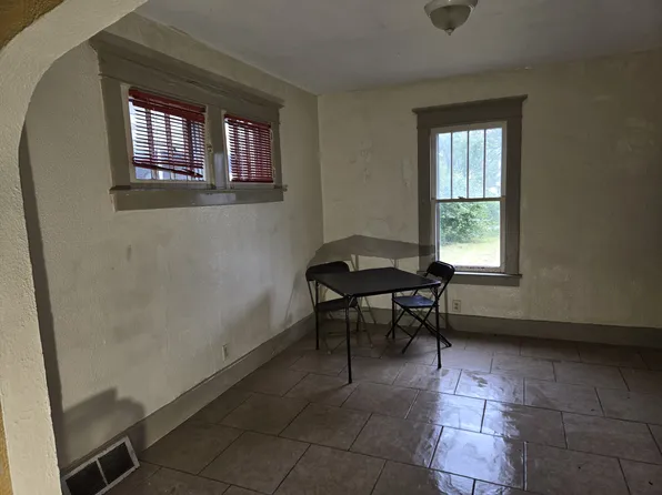 (undisclosed Address), Toledo, OH 43607