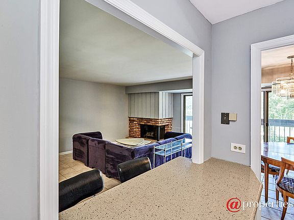 Kitchen / Living Room