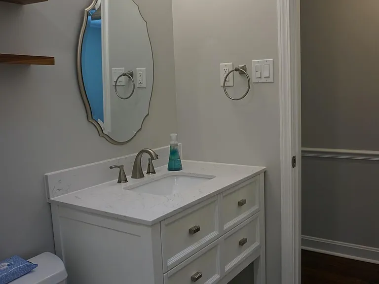 1302 Clinton Rd — Photo 16