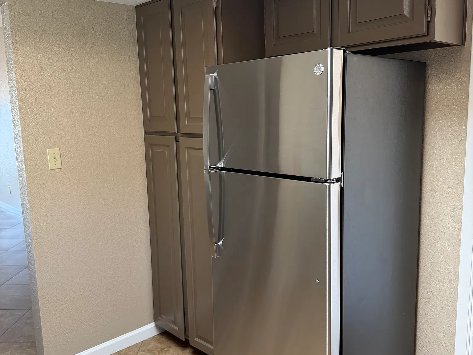 3 bed, 1655 sqft, $2,500 — Photo 3