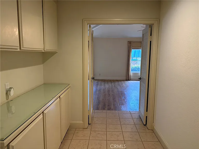 18886 Mount Walton Cir — Photo 35