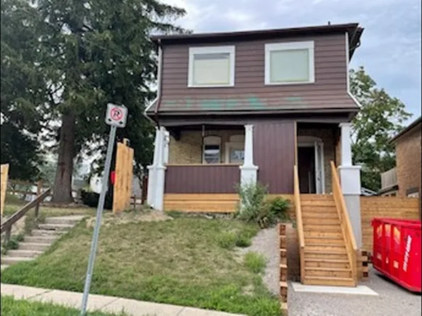 10 Shanley St #B, Kitchener, ON N2H 5N8