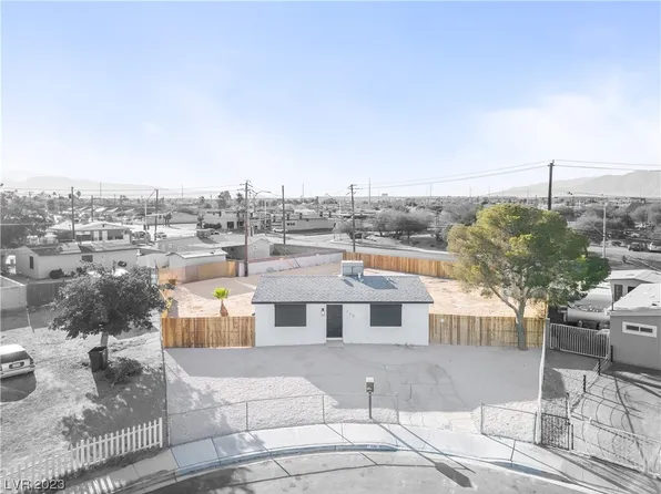 720 Kasper Ave, Las Vegas, NV 89106