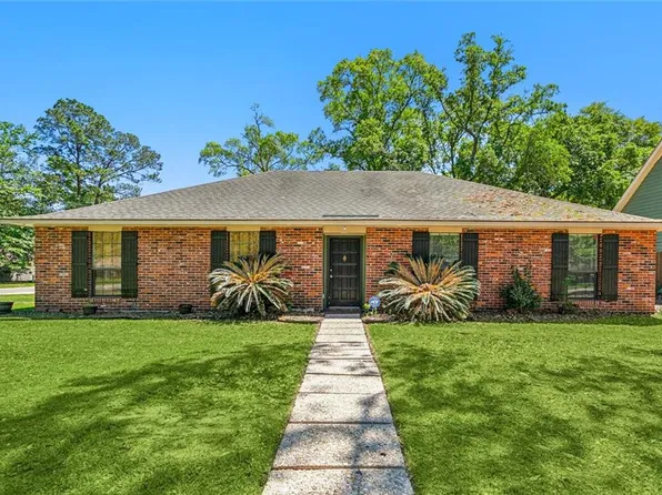 290 W Essex Dr, Slidell, LA 70461