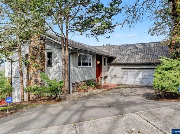 875 Caroline St S, Salem, OR 97302