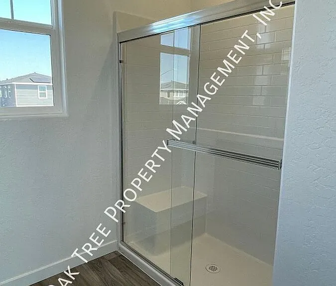 2743 N Vahe Ave — Photo 16