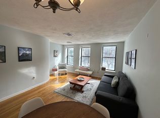 12 Greenough Ln APT 101, Boston, MA 02113