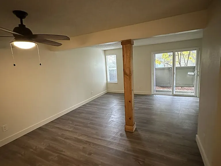 530-Elmwood Village — Photo 8