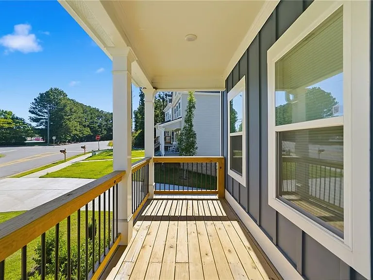 1670 Eagle Dr — Photo 40
