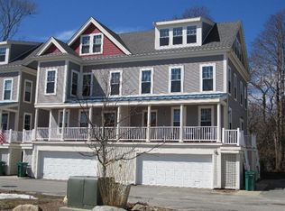 9 Honora Ct #9, Buzzards Bay, MA 02532