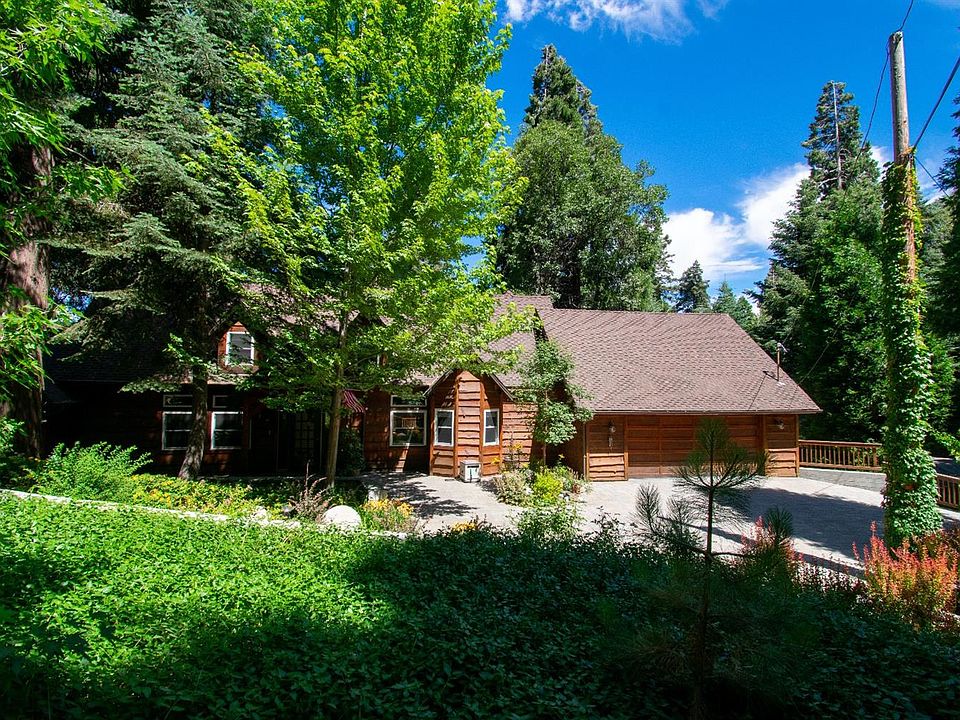 1st image of 636 Crest Estates Ct