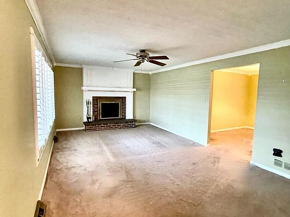 3rd image of 8339 Cox Rd