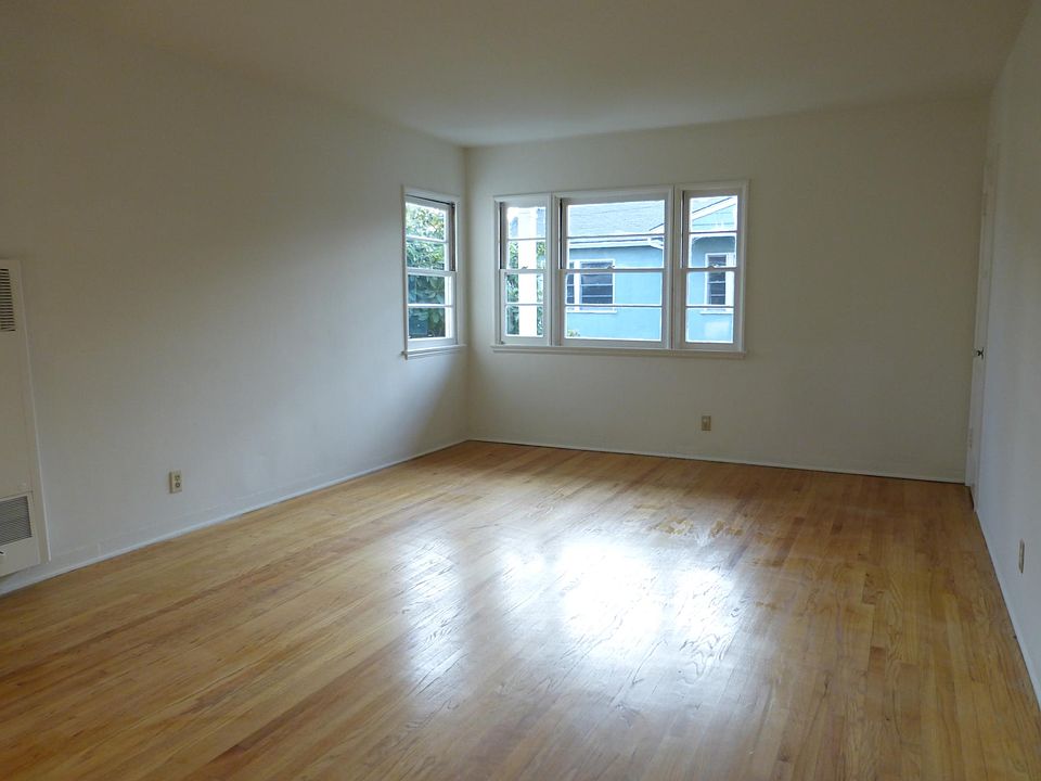 Oversize living room