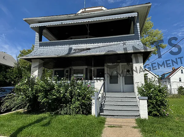 957 Eddy Rd