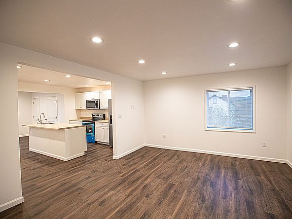 2nd image of 2311 17th St