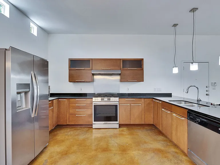 3808 Menchaca Rd — Photo 5