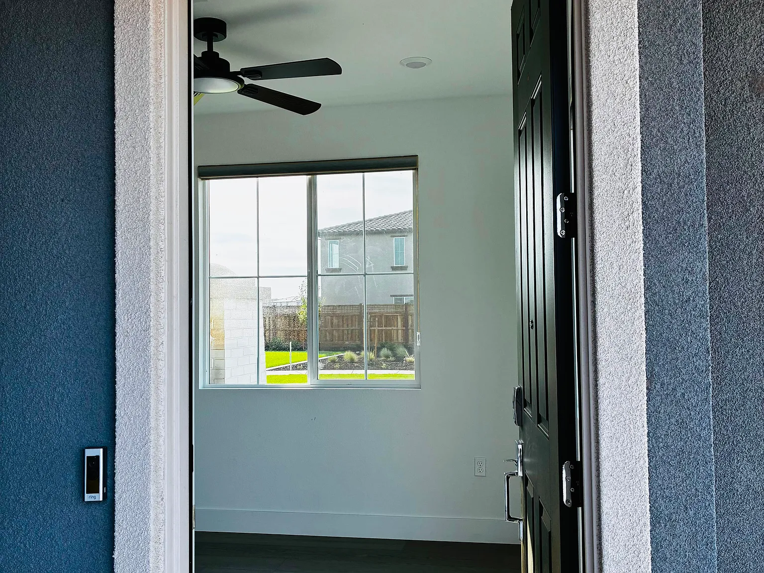 1 bed, 400 sqft, $1,500 — Photo 2