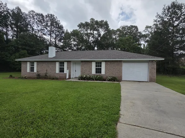 102 Pawnee Cir, Hattiesburg, MS 39401