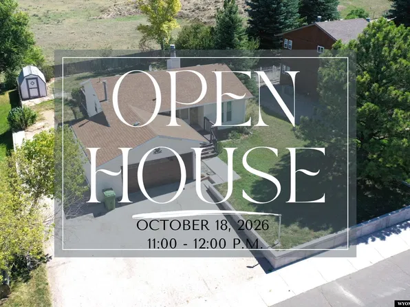 1113 Mesa Dr, Douglas, WY 82633