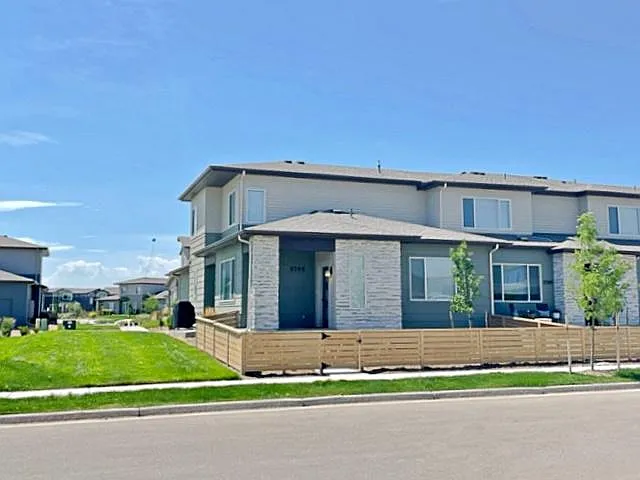 5795 Champlain Dr — Photo 4