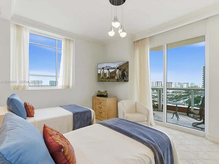 17875 Collins Ave #1501 — Photo 47