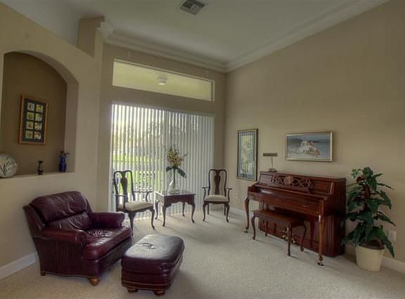 3rd image of 17373 Emerald Chase Dr