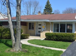 7330 N Mohawk Rd, Milwaukee, WI 53217