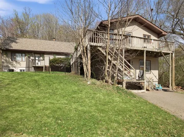 303-305 Moundsview Court #1-2, Elk Mound, WI 54739