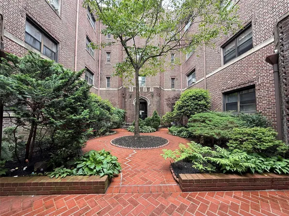 240 Halstead Avenue #C8, Harrison, NY 10528